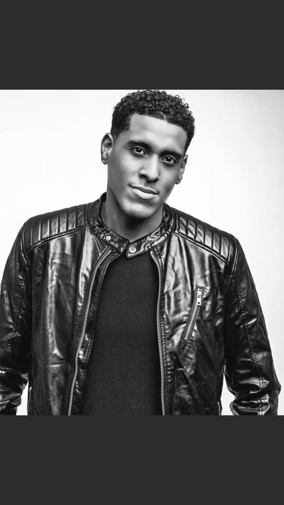 Haitian Singer Michael Benjamin, DEAD SUDDENLY at 41, after Collapsing On Stage in Paris...

"Cardiac arrest"...

Wyclef Jean lead tributes...

Was performing on stage with konpa band "Carimi" at the Accor Arena ...

Singer Roberto Martino is in "disbelief"...

- euroweeklynews