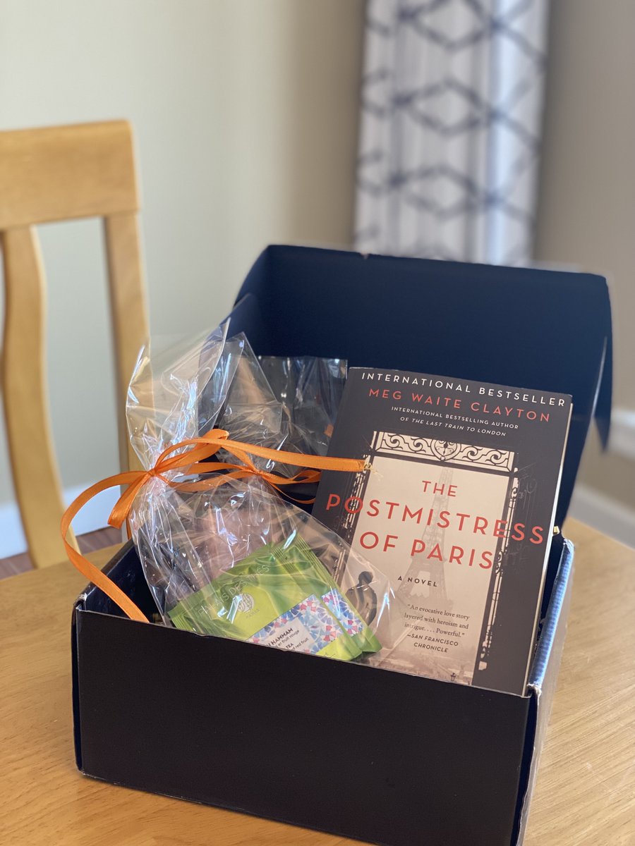 Bookmail of the best kind from the lovely and amazing <a href="/MegWClayton/">Meg Waite Clayton</a>! ❤️📚❤️