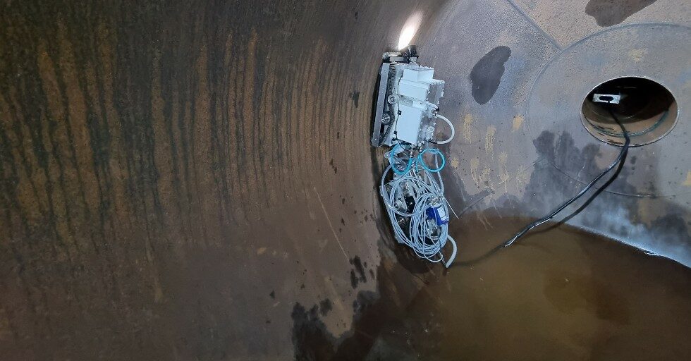 ManufacturingEU's tweet photo. A semi-autonomous robot for pressure vessel inspections
LINK: https://t.co/aGvMS0NmAq
#robotics #robot #industry #energy #powerindustry #qualitycontrol #inspection #autonomousrobot #automation #pressurevessel #maintenance @ForthEngineer https://t.co/HkH05kY52N