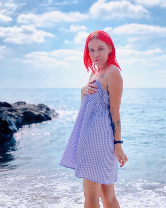 Marshmallow 💜 https://t.co/8BVDrPq6nL<a href="/tag/shoppingstar"class="tags"><span>#shoppingstar</span></a><a href="/tag/tryonhaul"class="tags"><span>#tryonhaul</span></a>