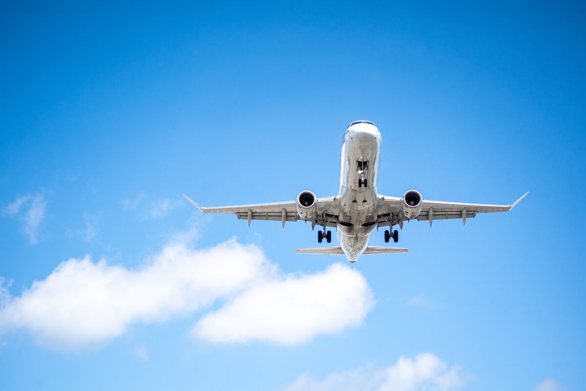 navcanada's tweet photo. #ICYMI The ADS-B mandate implementation dates for Class A and B airspace have been revised: https://t.co/X47bhhZOvi.
•••
#ACOVAM Les dates de mise en œuvre du mandat relatif à l’ADS-B dans l’espace aérien de classe A et B ont été révisées : https://t.co/UK2X6747bT https://t.co/vYIcH0egsw