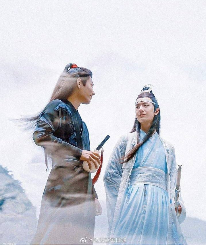 Nethyy__'s tweet photo. Preparing a jar of happiness and sadness of life and death to mourn a young man
The bright moon is still the same, so there is no need for sadness
So why not just face all the hardships with an unrestrained heart,
While sharing a song melody wherever we are.
#TheUntamed #WangXian https://t.co/SyZclXEEFm