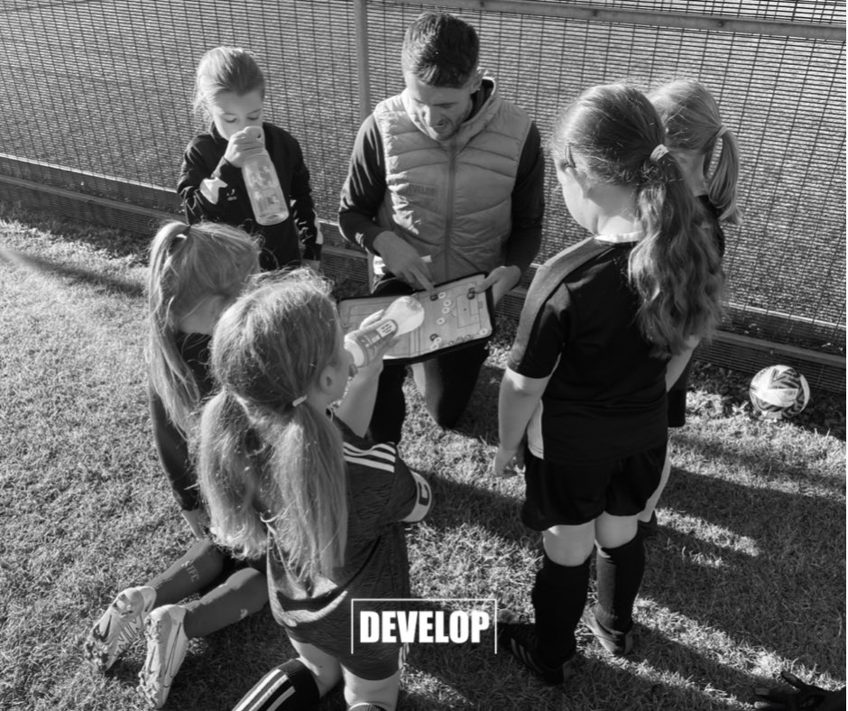 DevelopUyp's tweet image. GAME DAY 1 😍

A great effort from our girls team today who played in their first ever fixture! 🤍🖤

#DevelopFC #Girlsonly #UnleashYourPotential