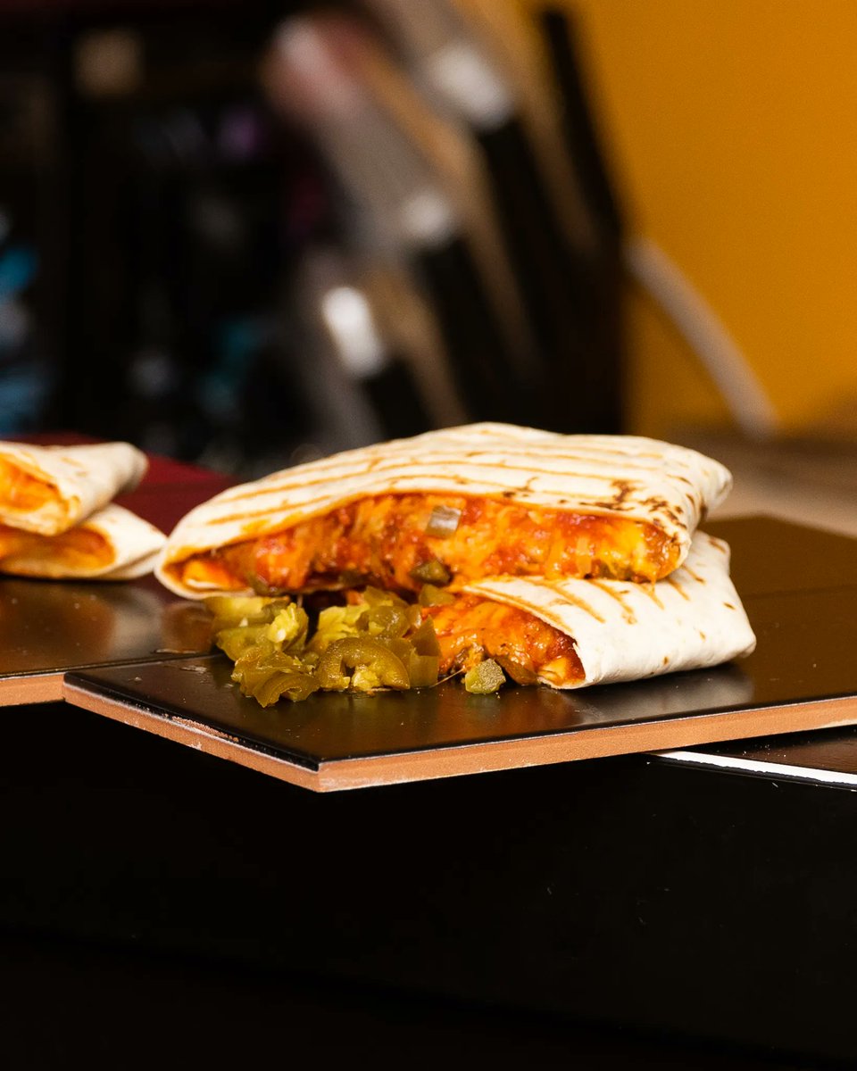 NEW! All this and more can be found on our website. Visit us online for our best prices and to place your order for collection or delivery: buff.ly/3yCQb2n  

#GuiltyPleasuresLoveGoodFood #Stockport #TakeawayBTS #HalloumiWraps #Pizza #Burgers #Milkshakes #Macclesfield