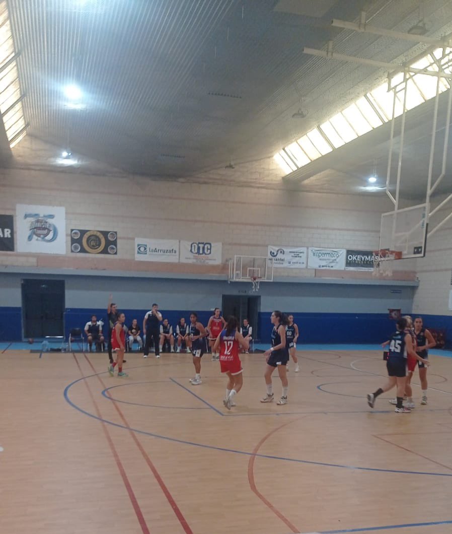 clubadeba's tweet photo. 📢Final del partido 🔵⚪️
@cbmaristascor 52
🆚
@clubadeba 93
⏰ 1Q
🏆 J1 #1NacFem
🏀 Buen cuarto de las nuestras¡¡💪
#ClubAdeba💙 #seniorLN #BaloncestoFemenino https://t.co/jGzC4EWSMT