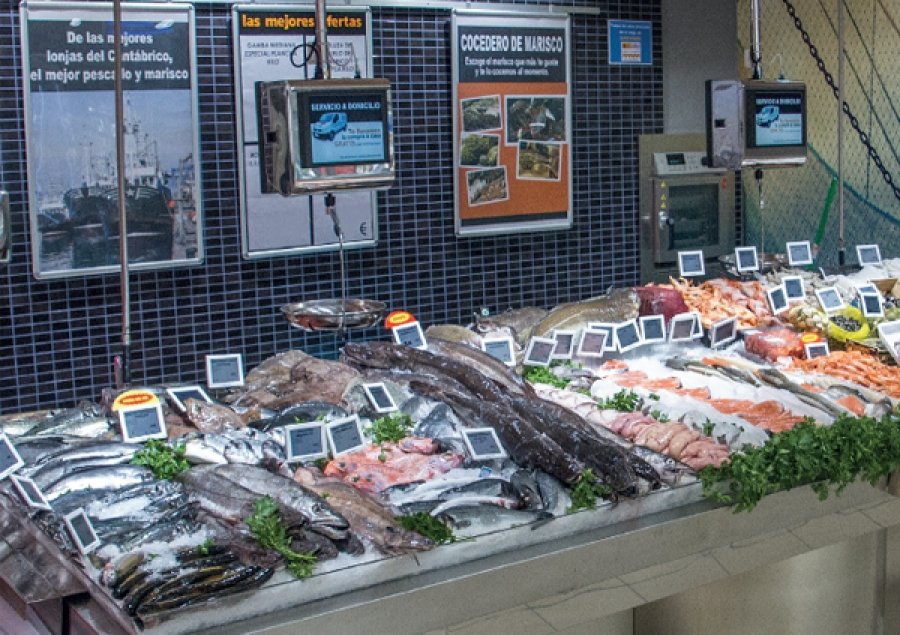 asucyl's tweet photo. En el #Día Internacional de la #Alimentación les recordamos que nuestras empresas asociadas trabajan todos los días para proporcionar a la población una alimentación #saludable, #variada y #completa muy cerca de sus hogares.
¡Feliz Día! https://t.co/BV0lZAjZEq