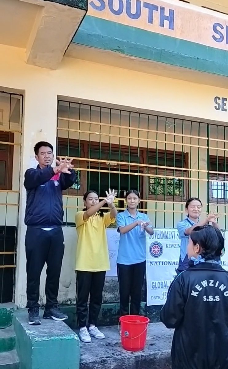 NssKewzing's tweet photo. Global Handwashing Day observed by NSS volunteers Kewzing SSS
#NSSINDIA
#NSSRD https://t.co/ixHyXlO4Hv