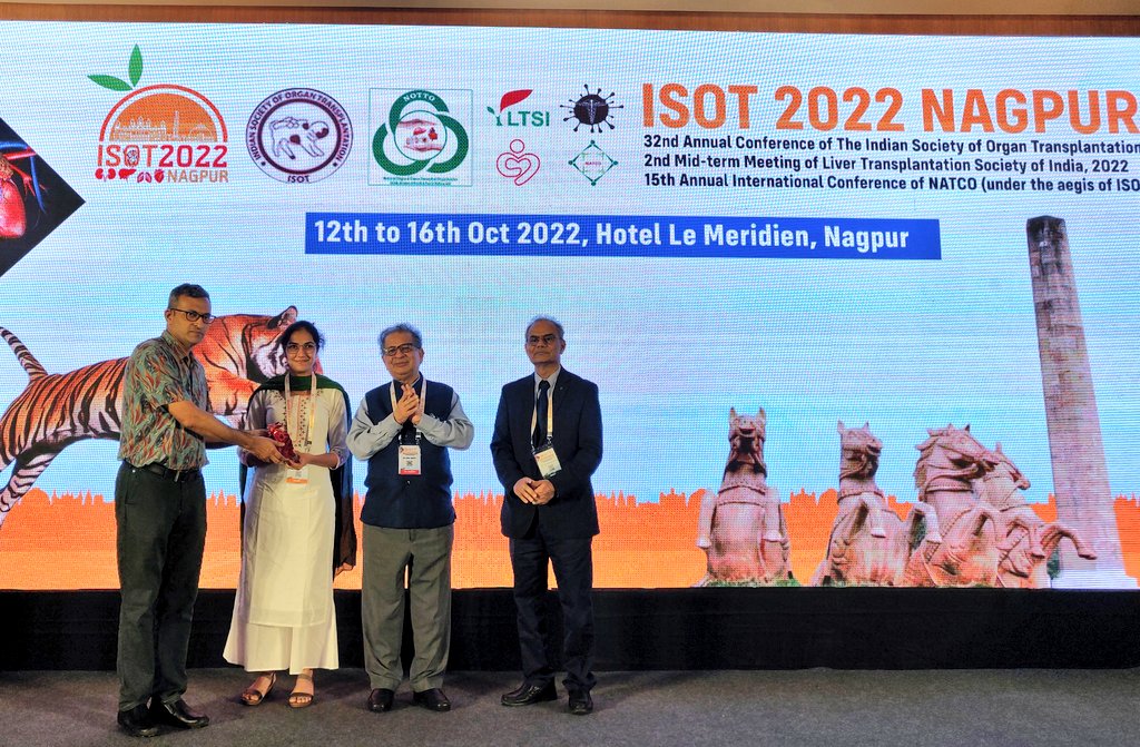 Award winning poster at #ISOT2022NAGPUR 'Tacrolimus induced optic neuropathy' #MPUH #RavinaRajdeo