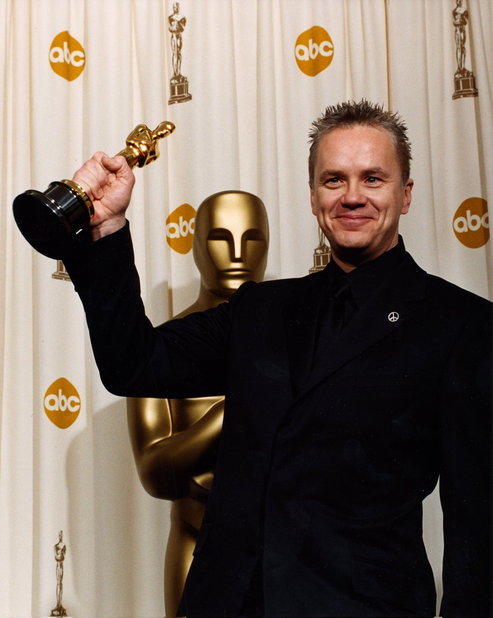HAPPY 64TH BIRTHDAY TIM ROBBINS 