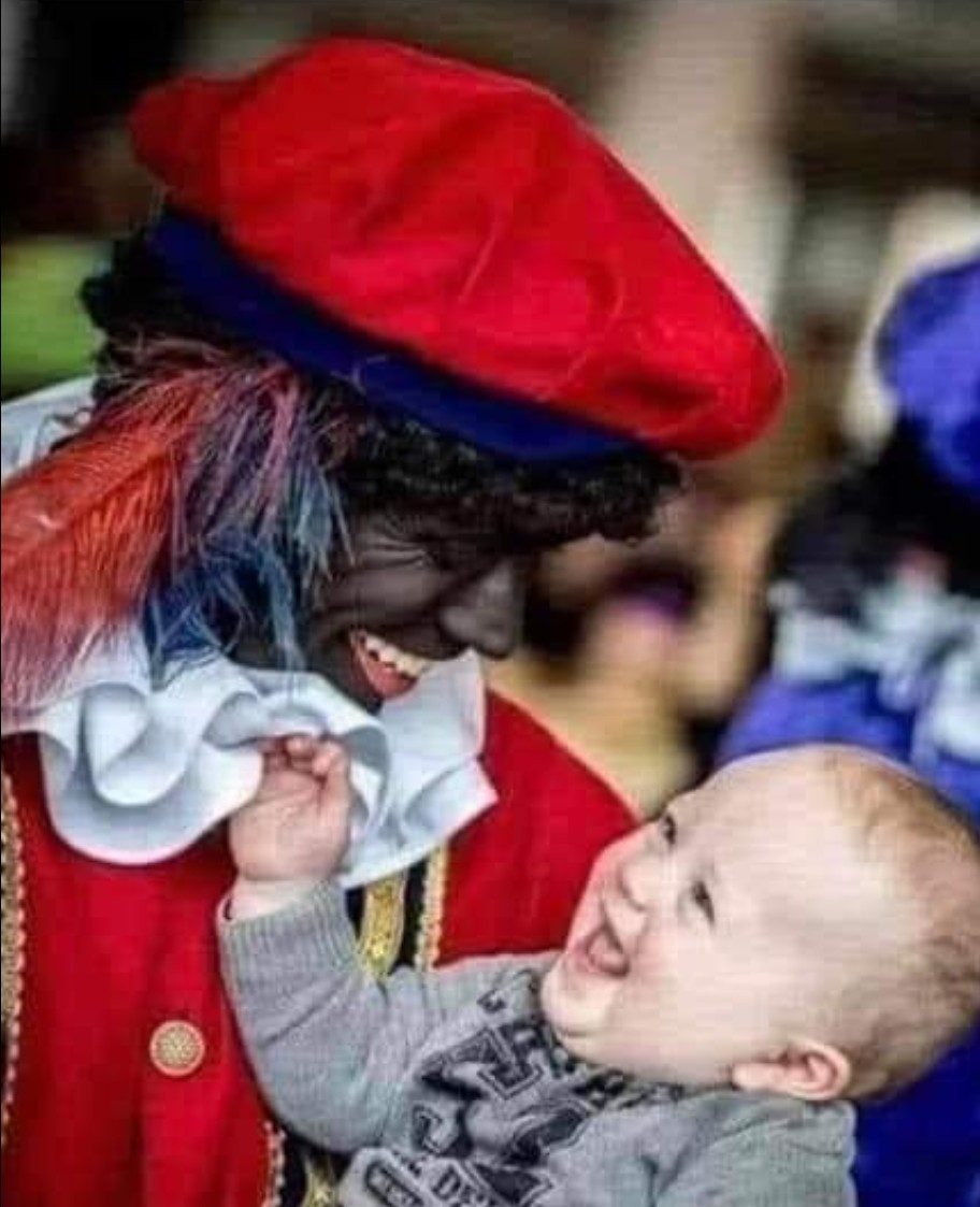 Deze prachtige foto wordt steeds van social media verwijderd