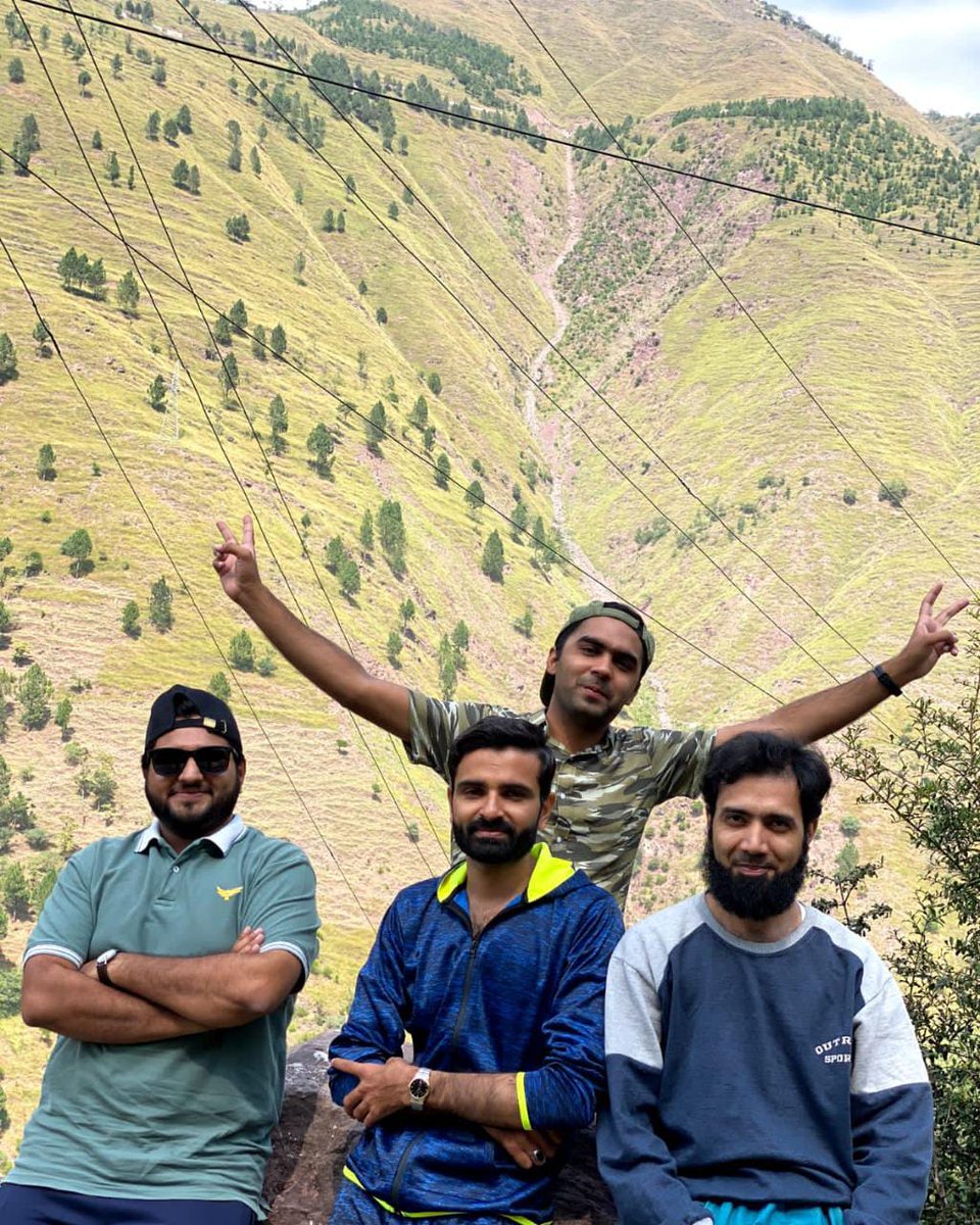 SohaibMushtaq__'s tweet photo. 🎉 Explore
🏞️Tourism is my hobby and I never miss an opportunity to explore a new place. 🌻
✅❤️ Last week we visited Kashmir (Wadi Neelam - Sharda - Arang Kiel). Amazing place on the roof of the mountain. Lush with wooden hut.🪵🛖
#ExtremeCommerce #amazon https://t.co/CWzeka3qU7