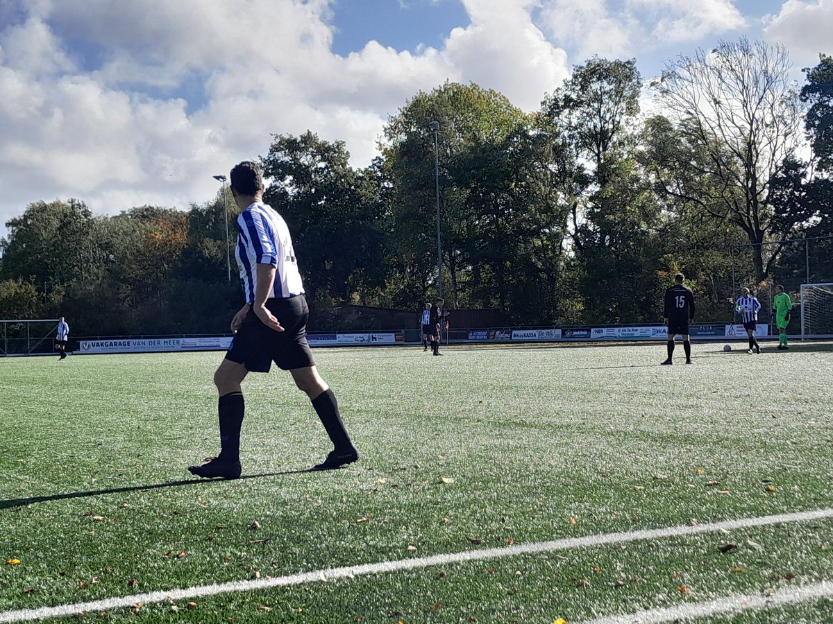 hilbert1979's tweet photo. En weer drie punten in de tas.
#vvgorredijk https://t.co/02oHjjUIIj