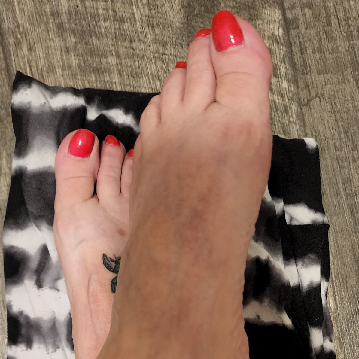 Lori_Ann_Marrs's tweet photo. #lovemyfeet
https://t.co/nTpsmxECuc https://t.co/p8NloVJaES