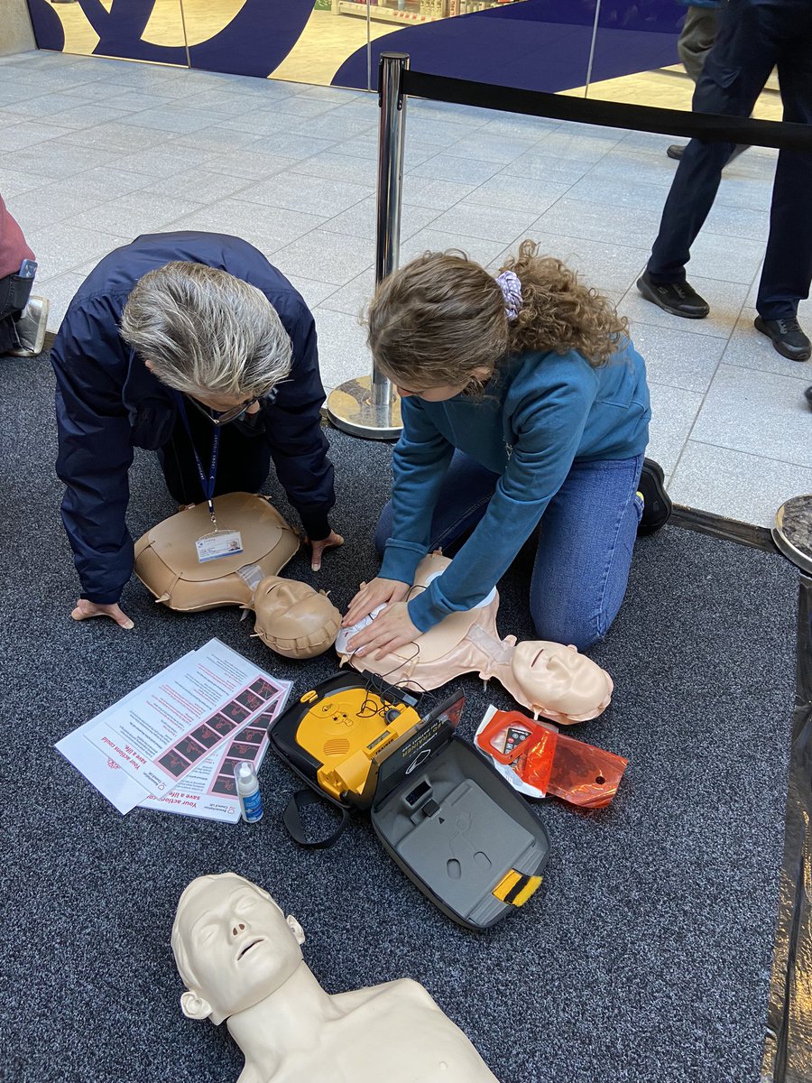 And we’re off @RestartHeartDay #RestartAHeart @SaveALifeScot @clinskillsed @LissetteAvilesR @nursing_studies