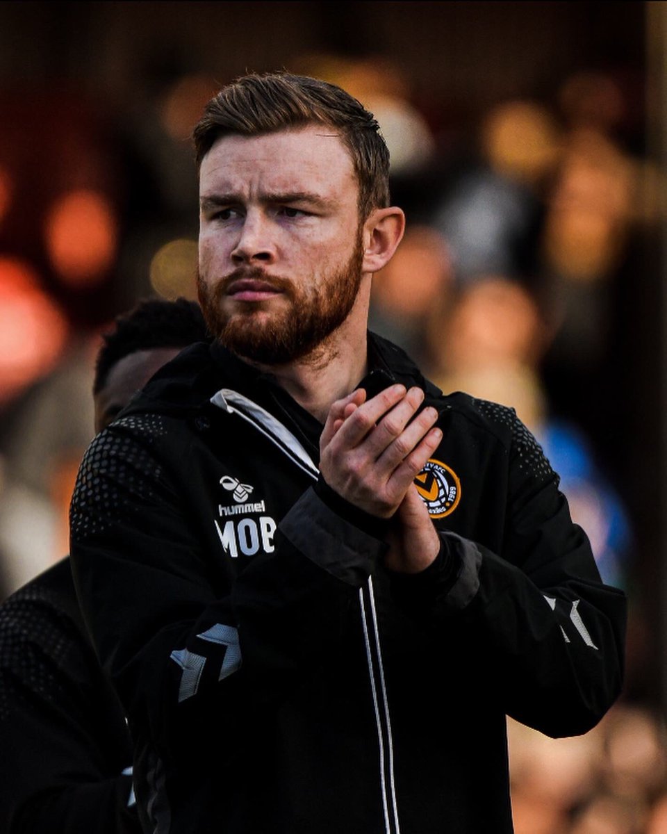 mark_obrien92's tweet photo. Tough times make strong people.The lads are working there b***s off each week to rectify this. As much as it’s hard to see,they need support not criticism in such a tough place. This club has been built on passion let’s not lose that and keep believing, these players deserve that https://t.co/OhAYwC2jUS