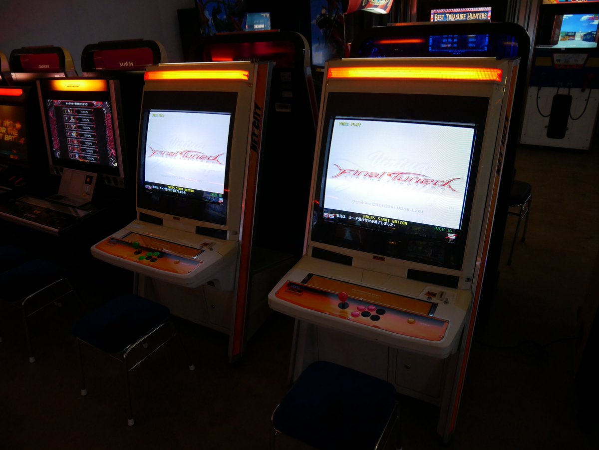 sugoipelihalli's tweet photo. I haven't had a Virtua Fighter game in a really long time, so I decided to put one in. The game is Virtua Fighter 4 Final Tuned, the Japan only, arcade exclusive final update of Virtua Fighter 4. https://t.co/tmQ3LgulLn