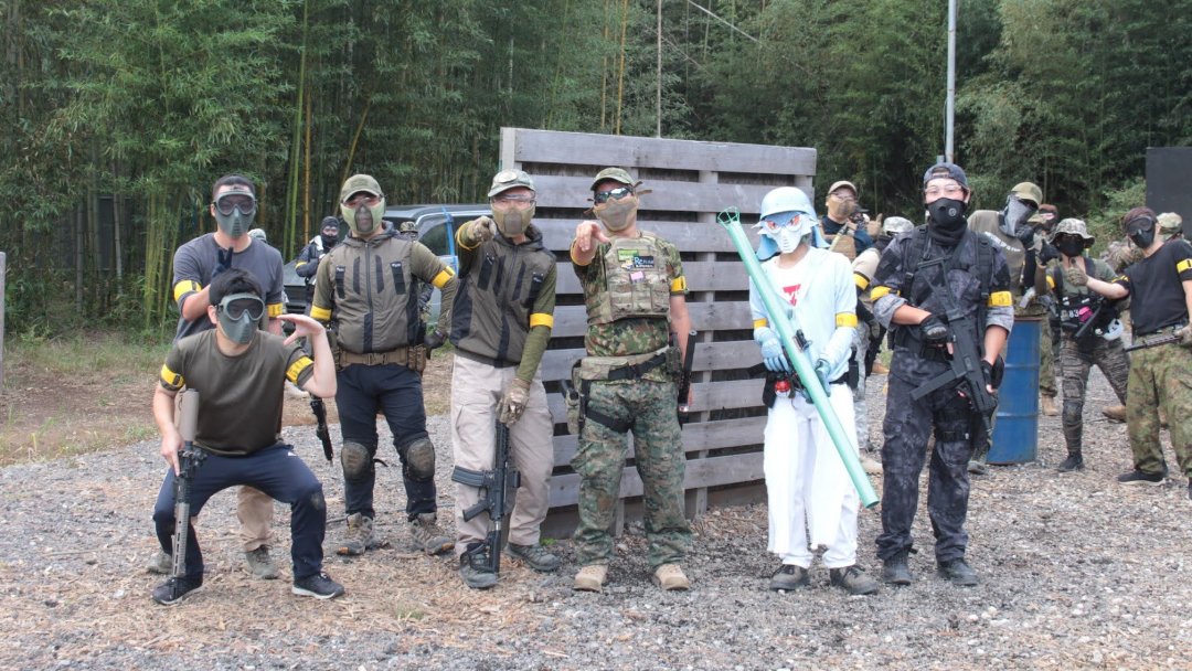 survivalGame_89's tweet photo. ラスト  #つくサバ Part2
これでホントに茨城では最後の最後のサバゲーです。
皆さんに色々と支えられて１ヶ月楽しむことが出来ました！
ありがとうございました！
あとショットシェル落とした人誰ですかー？ https://t.co/42rVbns5JM