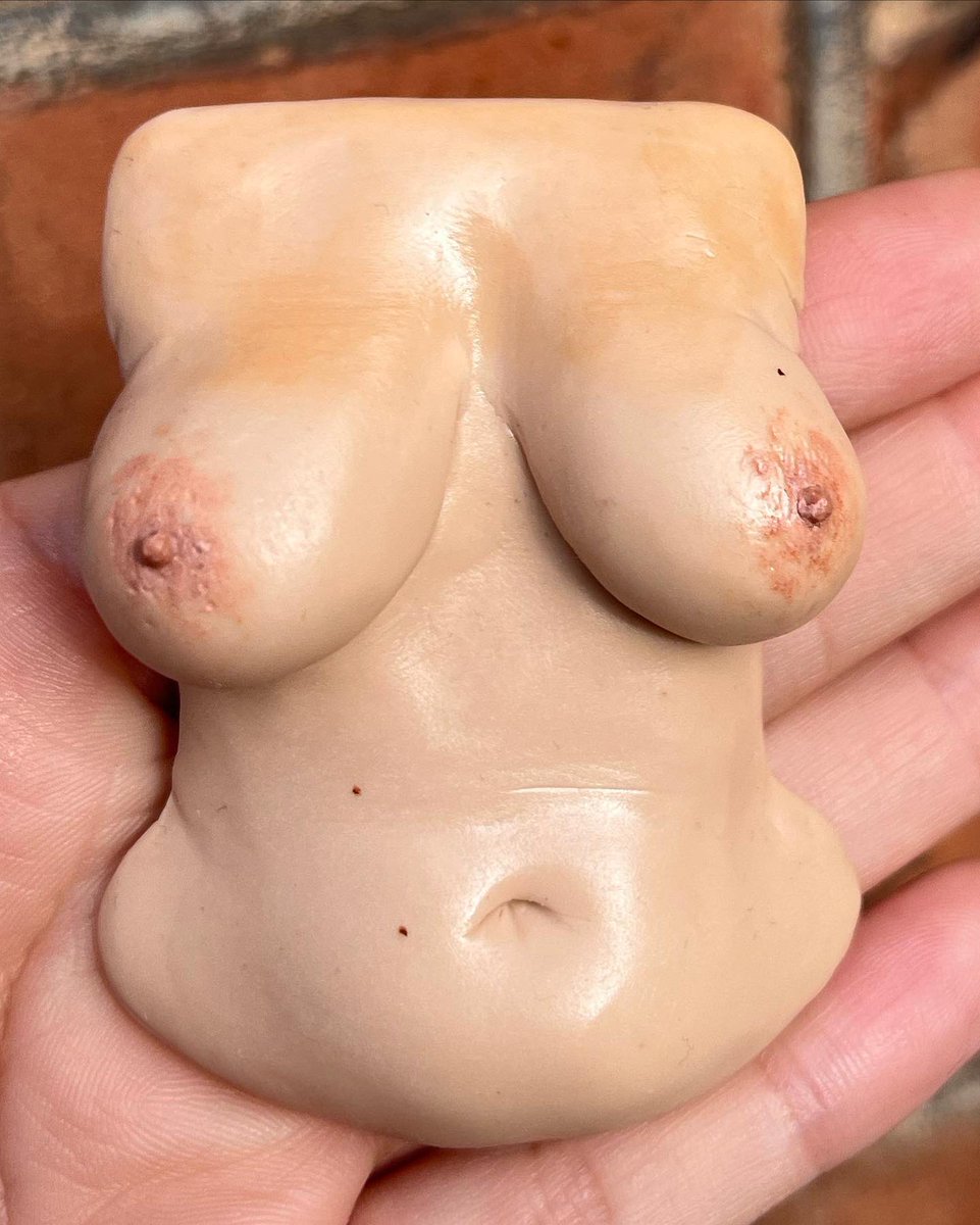 thetits4's tweet photo. A recent #sculpt #feminist #feministartist #fimo #feminism #bodypositive https://t.co/35siem5z7I