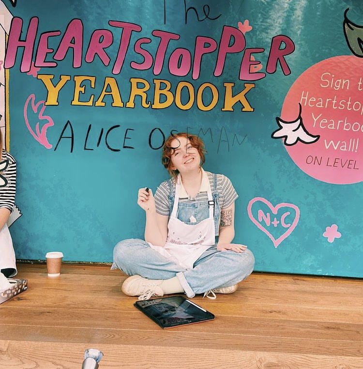squishbabe01's tweet photo. Happy birthday @AliceOseman i love you and your work. And seriously hope you have the bestest day ever.🥹🧡🍂 #aliceoseman #aliceosemanbirthday #Heartstopper https://t.co/BHfIdNKPEf