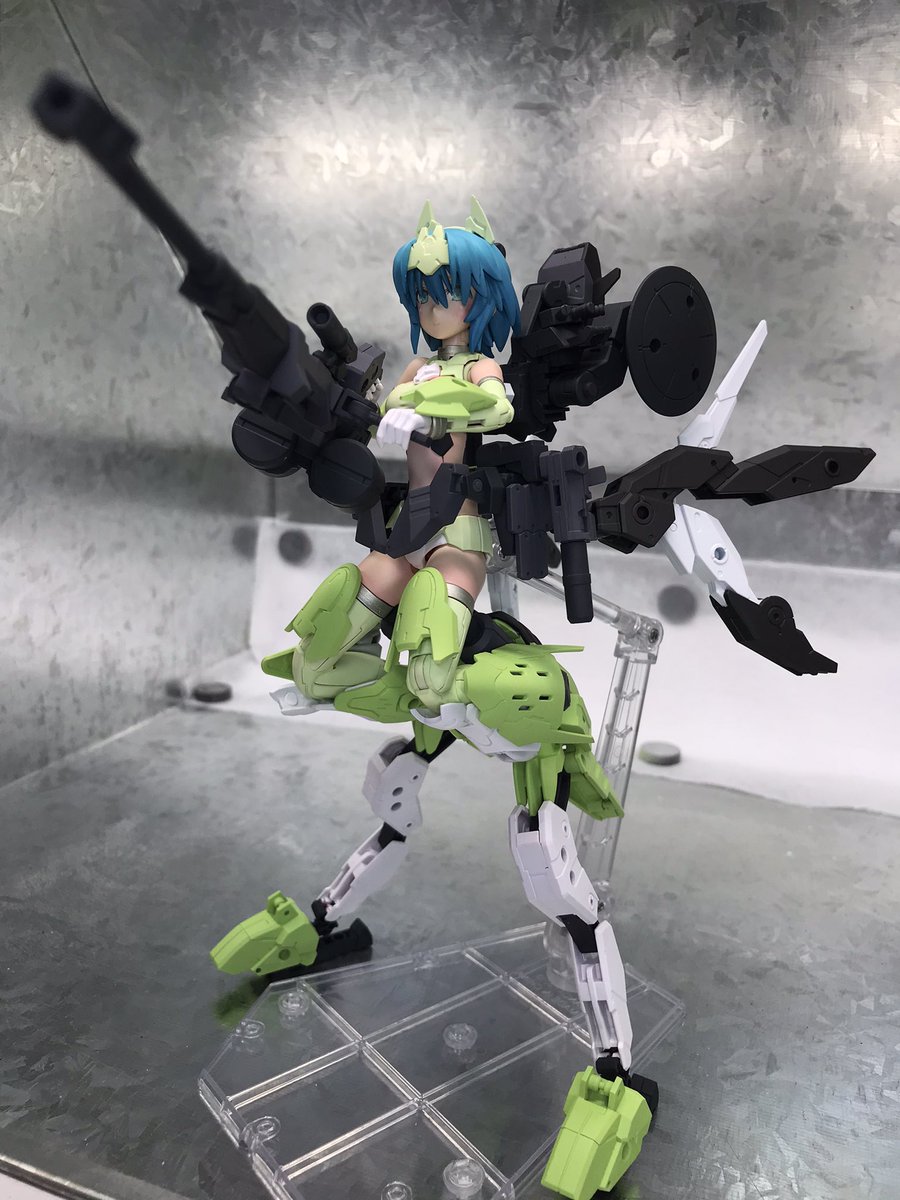 cb400sb0083's tweet photo. 組んだまま放置してたアルカ＝カルティー塗装した
目はジェネのデカール使ったけど可愛い
#30MS https://t.co/APYkE7OLZm