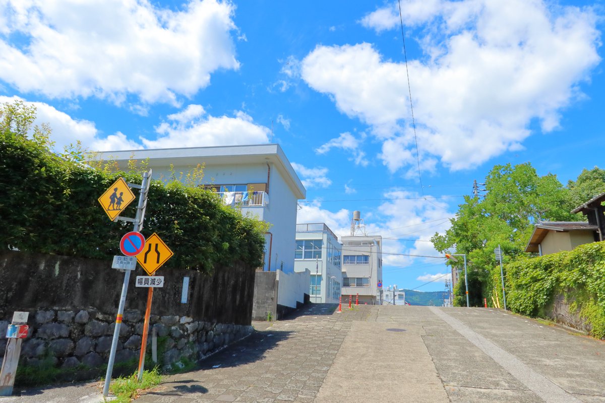 UHgS5PHjtlOLo24's tweet photo. 一度やってみたかった、アニメのようなワンシーン(笑)

おはようございます☺️

#Canon #canonphotography #アニメのワンシーンのように #G7X　#カメラ　#写真　#おはよう #おはようございます https://t.co/811HNqPmKh
