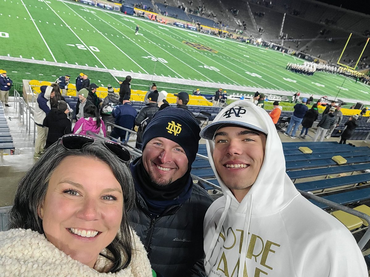 RandikSanders's tweet photo. Didn't come away with the win but an AMAZING weekend with my big boys in South Bend. Couldn't have asked for a better experience at Notre Dame. https://t.co/Xf1PDMPYvj