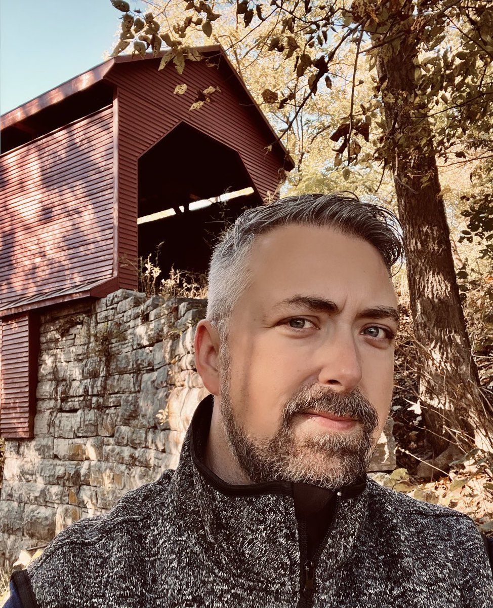 markhelmsing's tweet photo. Spent the weekend in the Shenandoah Valley for a conference at JMU (beautiful campus) and did some history and folklore fieldwork in the Valley. Also took some fall/scary season selfies. https://t.co/QaaXXNtDU1