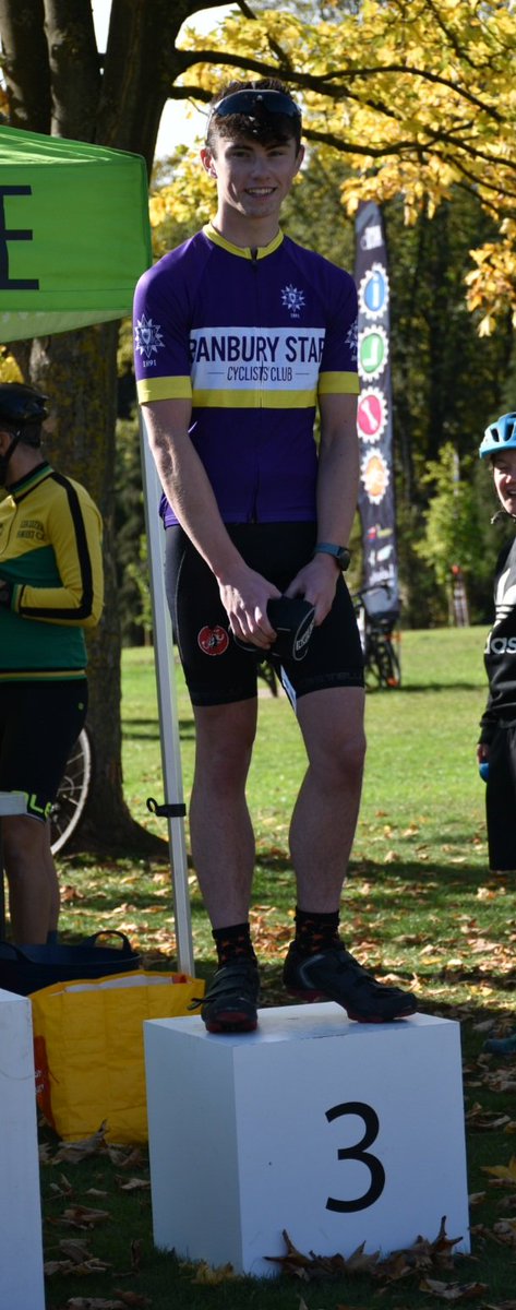 putt_pamela's tweet photo. Alex got a podium finish in his first cyclo-cross race in Leicester today. Fab set-up at Western Park today. 

#lcxlrd3 @ags_pe @AGSPrincipal @RideLeicester https://t.co/QKxvrcE3nJ