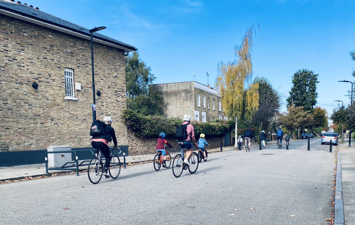 The beautiful result of the first LTN (Low Traffic Neighbourhood) in Hackney. DeBeauvoir.