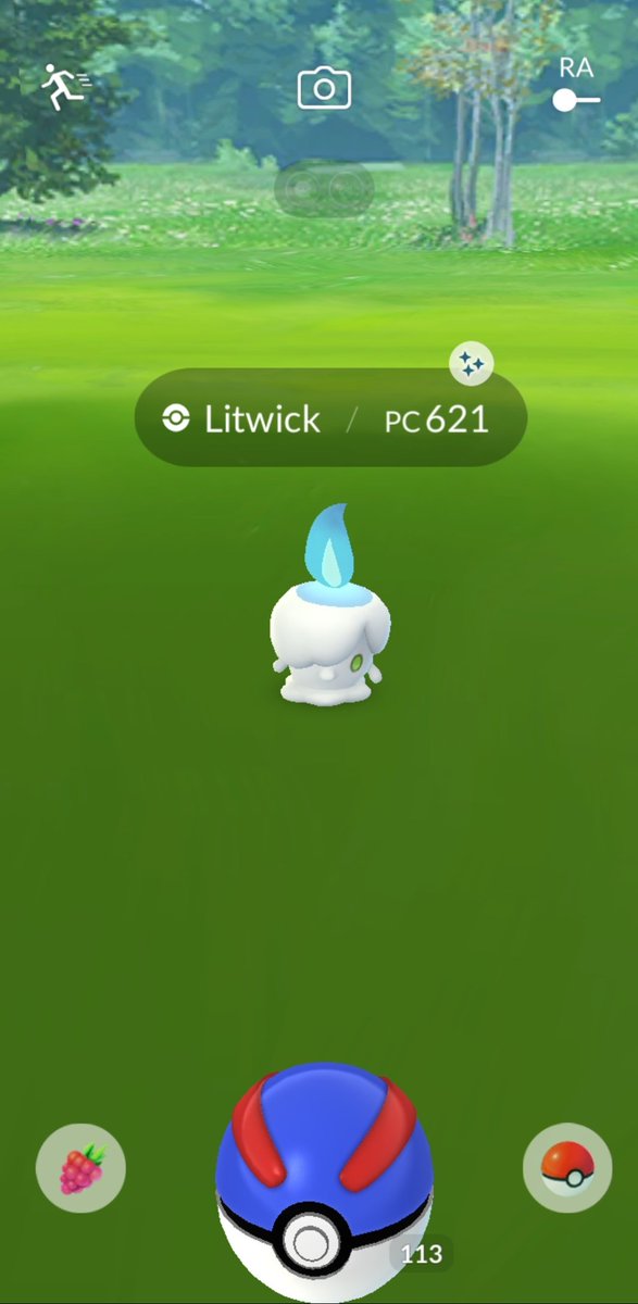 pedrenoz's tweet photo. Ayer no pude jugar el #CommunityDay de #Litwick y hoy Arceus me recompensa con su shiny (y de buen IV) 🤘✨
#ShinyCheck #ShinyPokemon #LitwickCommunityDay https://t.co/rD5d0M0QsL