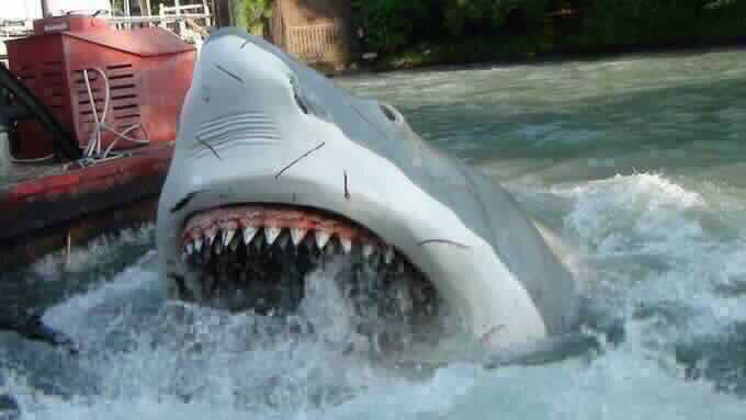 BringBackJaws's tweet photo. Tweeting the same picture of Jaws: The Ride at @UniversalORL until they bring it back. Day 1387. https://t.co/Bq7UA1cbEu