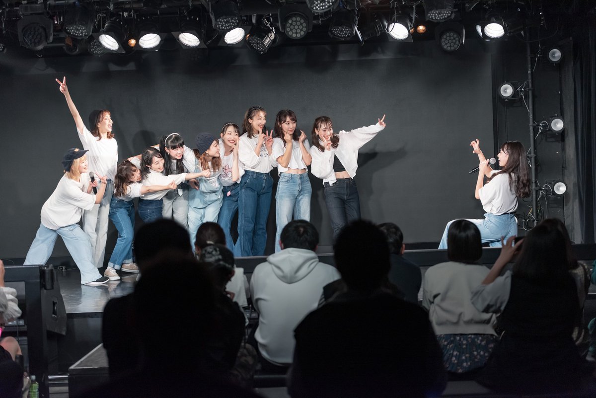osakana_aachan's tweet photo. べーるが13人で本当によかったです♡
#ShowDiner
#SEVENVEILS
#べーる特別公演
#LASTVEILS
#SDN_now
#小悪魔おもちゃ箱 🖤🃏💄
#あなたのハートに侵食中
🌼2022.10.16 https://t.co/SpEApNPTJu