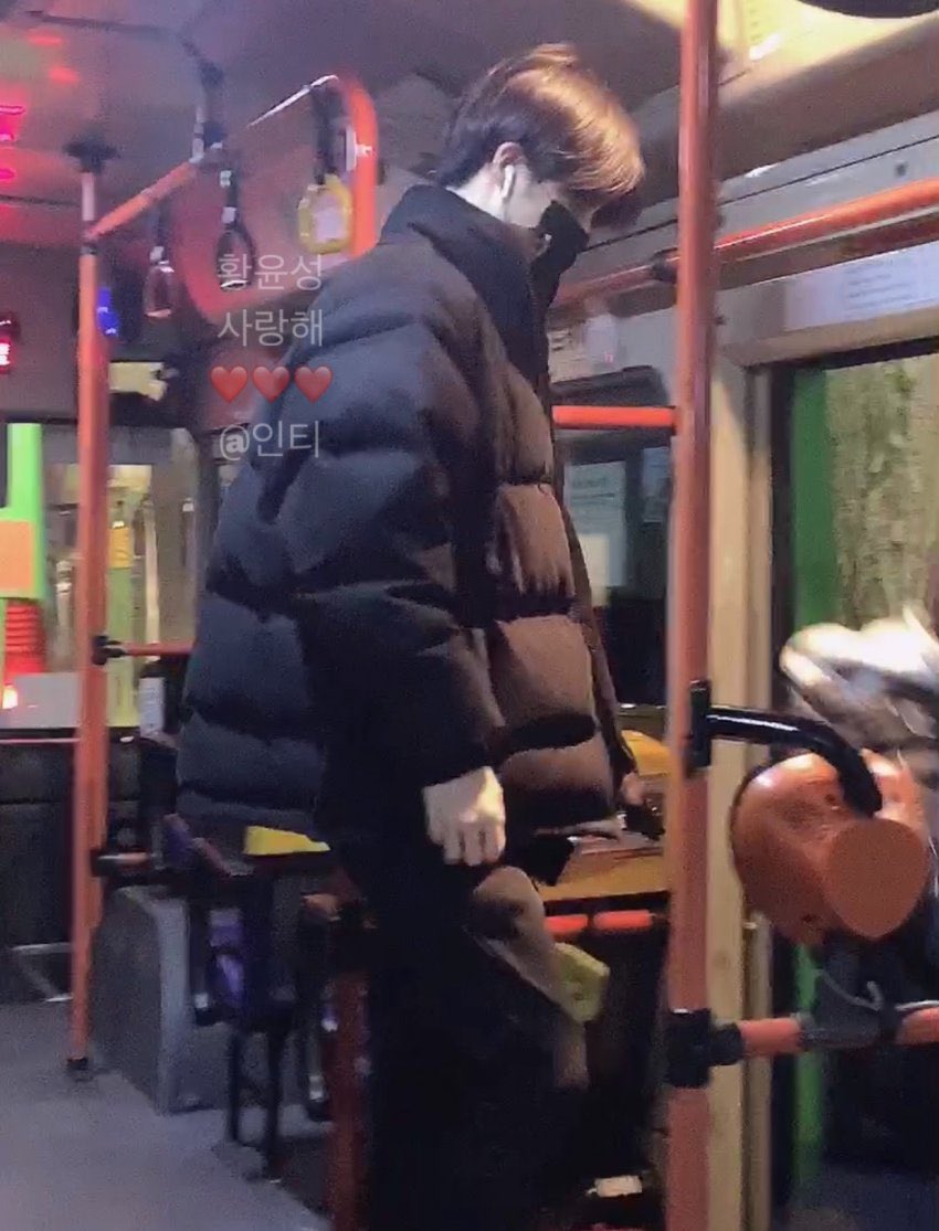 drippin_petit's tweet photo. 사진이 궁금하시다면....
여깃습니다....🚬 https://t.co/4n8MJEBZY2