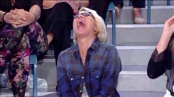 " uno due tre"
tommy: ALZA

#Amici22