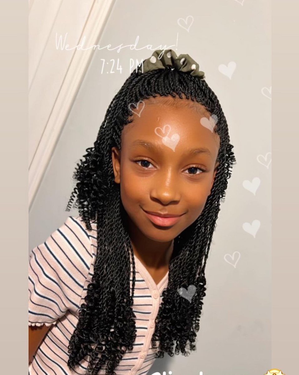 MyGirlssMyWorld's tweet photo. RT like share 🥰🚨 You Booking or you looking book now Hair By Mea 🤩 

...💫 @beauty_is_pain101_ 

Text :404)483-9535 For Appointments 📲
———————————————
  #atlantahairstylist #braids #microtwists #microtwist #kidsbraids https://t.co/4p4EkH6YAS