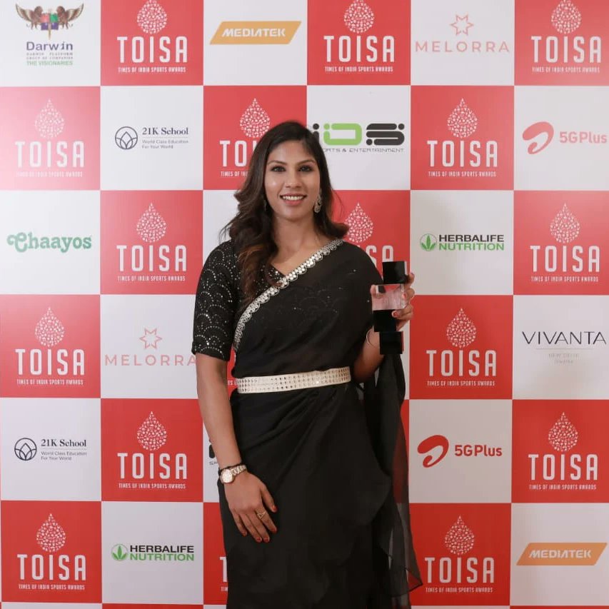 IamBhavaniDevi's tweet photo. Building New Sports award from @toisports , had a great time with co athletes and toi team. Thank you 😊 

#TOISA2021 #TOISA #SportsAwards    @timesofindia https://t.co/iJnSnFg2Ow