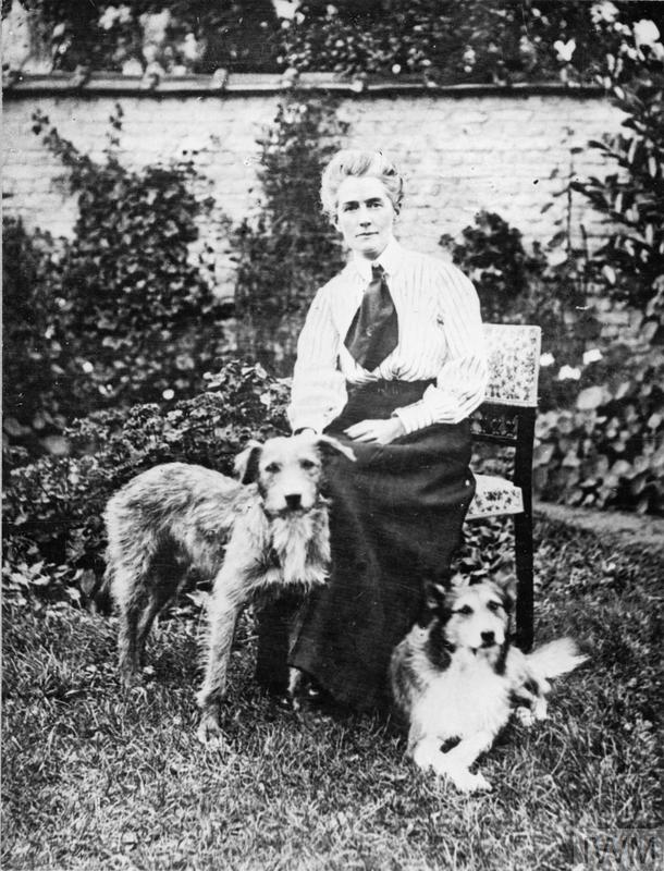 twofeminists's tweet photo. It's Edith Cavell Day! Stand by those podcast feeds for a story of heroism, propaganda, and what makes a martyr. #2fab https://t.co/JjZpXQQG6t