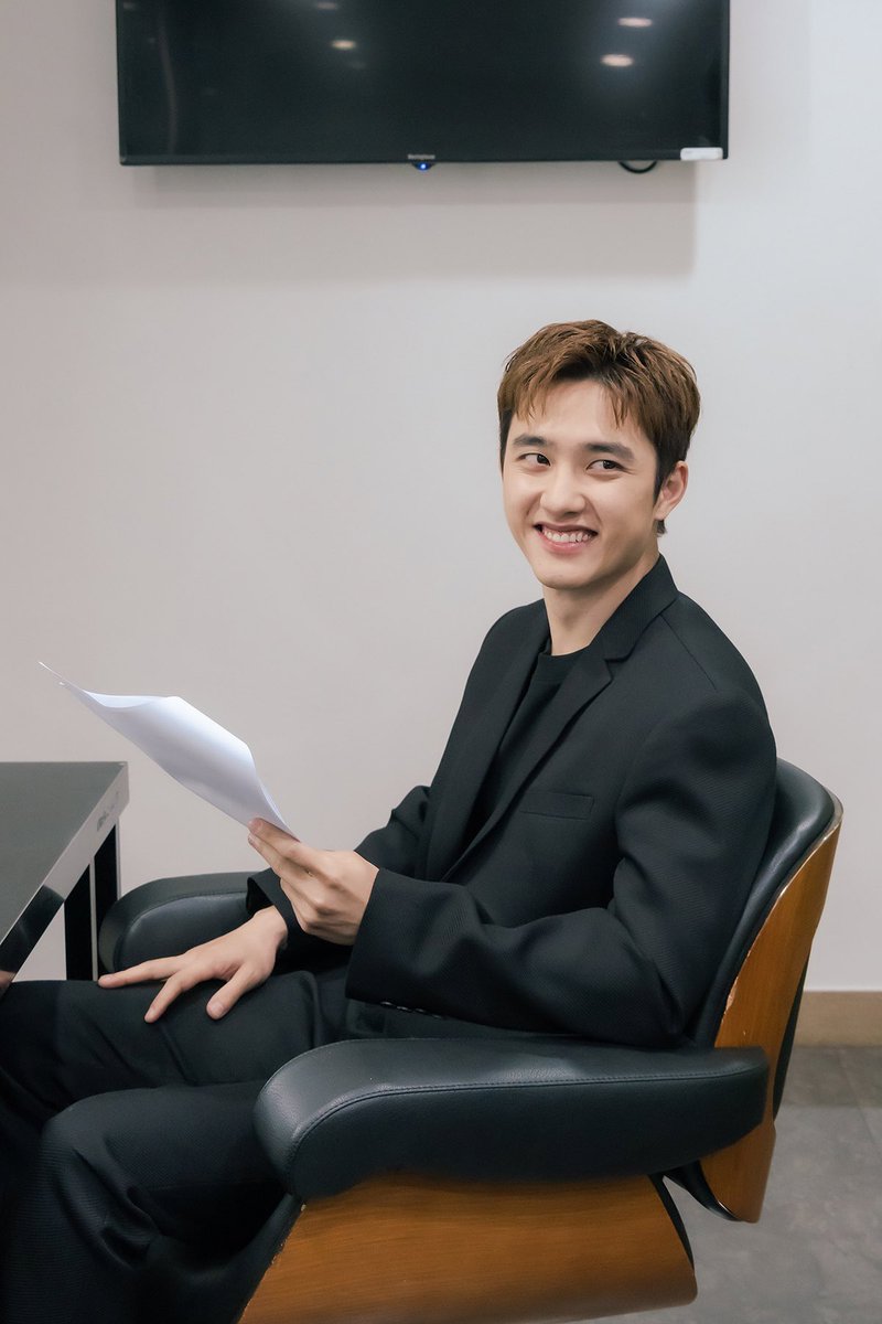 kyungsoo pics (@ksoochives) on Twitter photo 