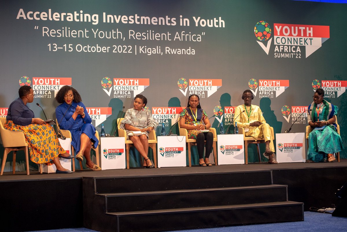 RuvhenekoP's tweet photo. Topic: Shifting the African Development Narrative through Media. I enjoyed being on the other side of the mic, as a panelist, moderated by Barbra Umohoza. I hope @YouthConnektAf looks into an industry day next yr, for youth to showcase/exhibit their businesses. #YouthConnekt2022 https://t.co/Tex1IfNBES