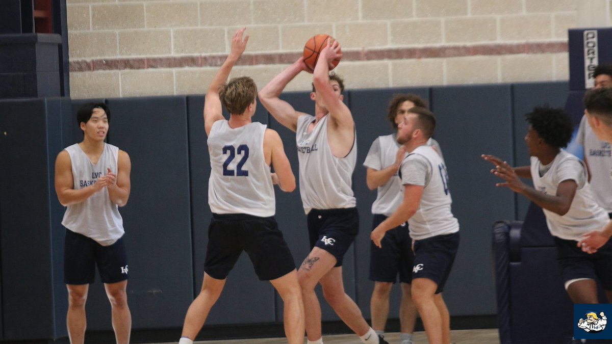 This weekend <a href="/lvcmbb2023/">Lebanon Valley Men’s Basketball</a> began practice inside Sorrentino Gymnasium! The Dutchmen are hard at work prepping for their exhibition game at Division I Bucknell on November 7!

#GoDutchmen
#lvcmbb
#d3hoops