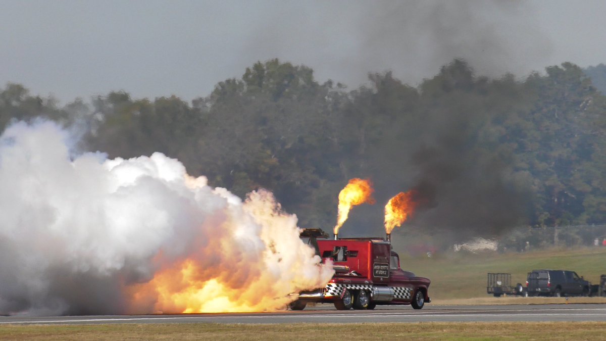 All of the action at <a href="/WONGRome/">WingsOverNorthGA</a> Air Show isn’t just in the air! Check out the Flash Fire Jet Truck driven by Hayden Proffitt III. 

#welovejettrucks
#weloveairshows
#airshow360
#jettruck