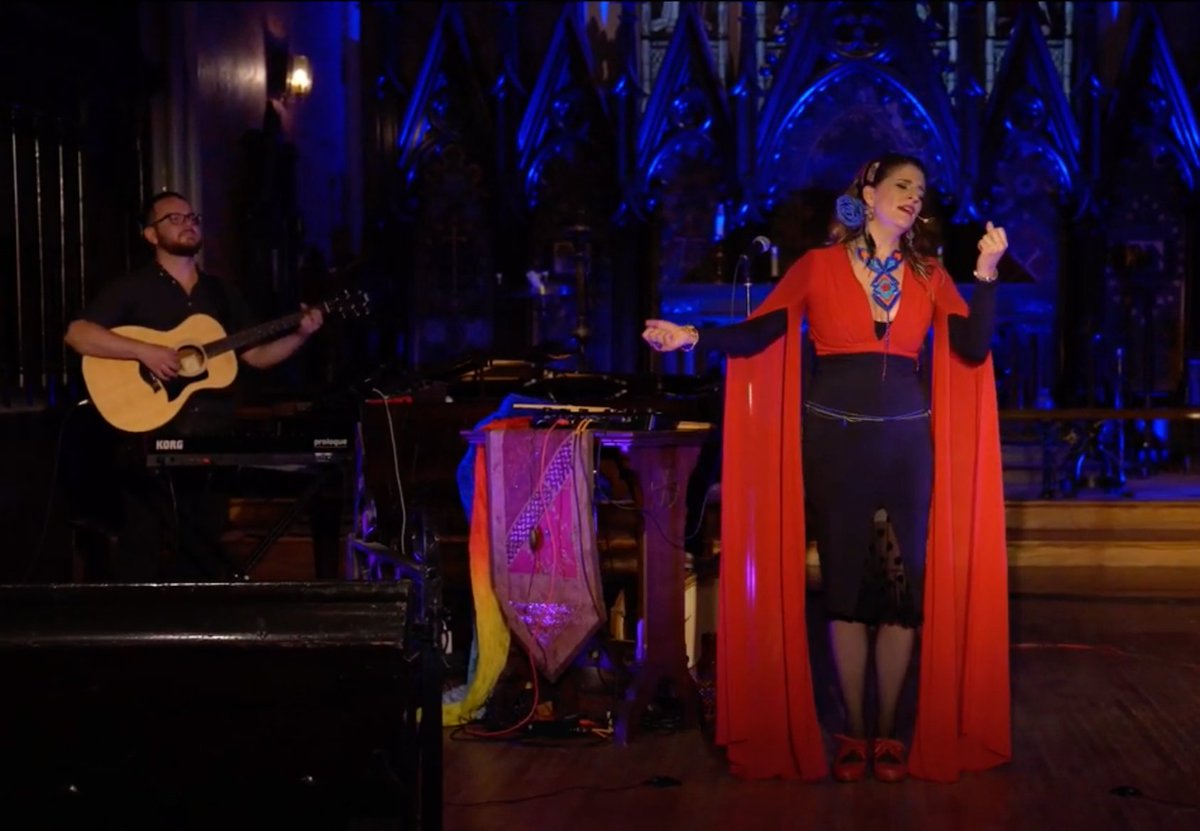 Ventanas tweet media