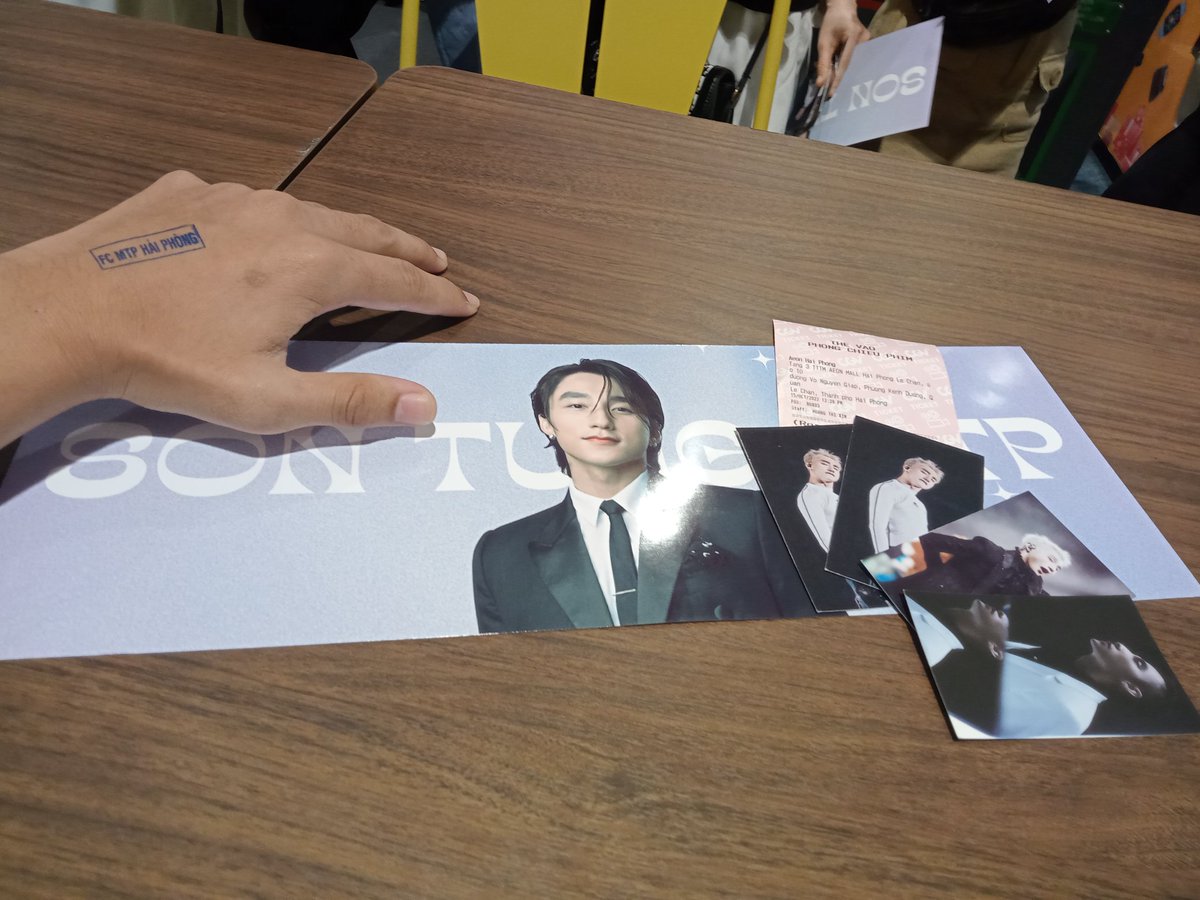 viet_tien2004's tweet photo. 1 buổi xem phim quá tuyệt vời😍😍
#SKYTOURMOVIE 
#skyhaiphong https://t.co/ETFRPiYidd