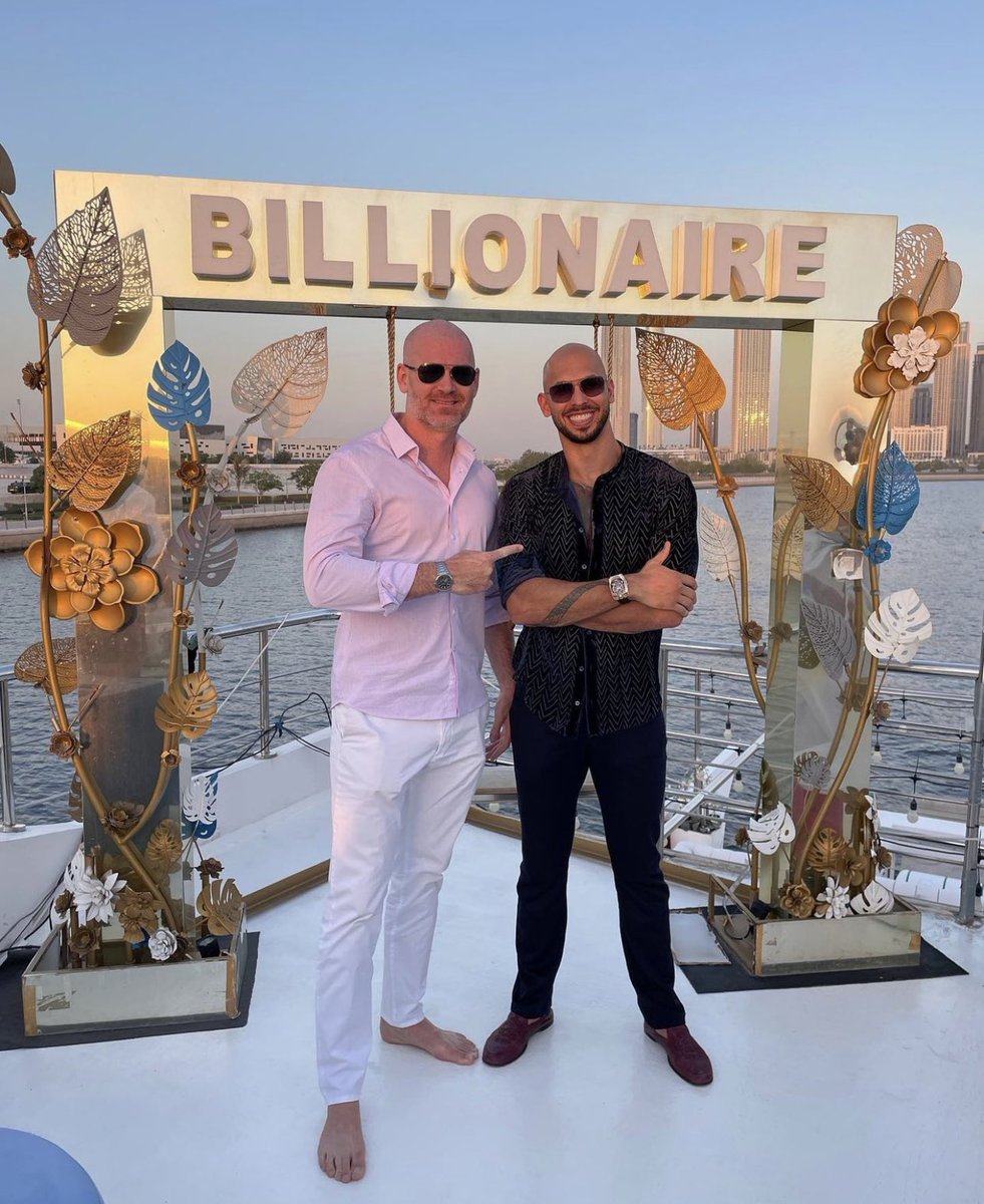 emergencytate's tweet photo. TATE REACHES BILLIONAIRE STATUS??

TOP G. https://t.co/OLMlex3EZB