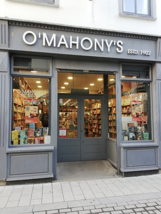 booksellingirel's tweet photo. We’re in Co. Clare today for the latest instalment of brilliant Irish bookshops for #IrishBookWeek: The Ennis Bookshop, @Banner_Books, @OMahonysBooks - buy an Irish book from them this week! #ChooseBookshops #ChooseIrish https://t.co/WF9mVoQrwg