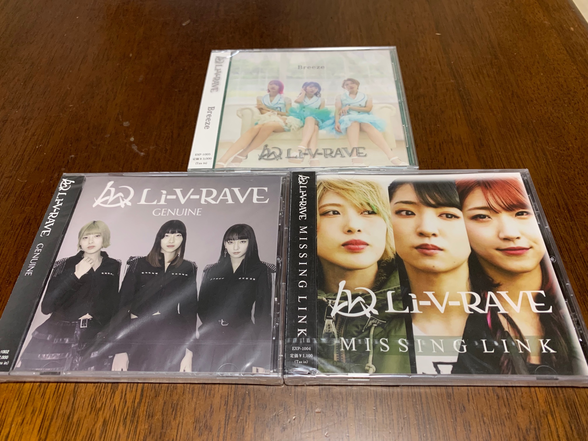 LiVRAVE(ライブレイブ)_official (Li_V_RAVE_info) / Twitter