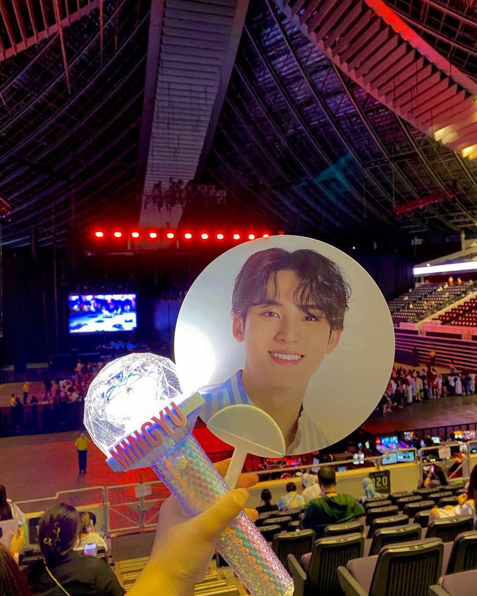 heyfyy's tweet photo. photo dump #BETHESUNinSINGAPORE https://t.co/k1GYazmrrn