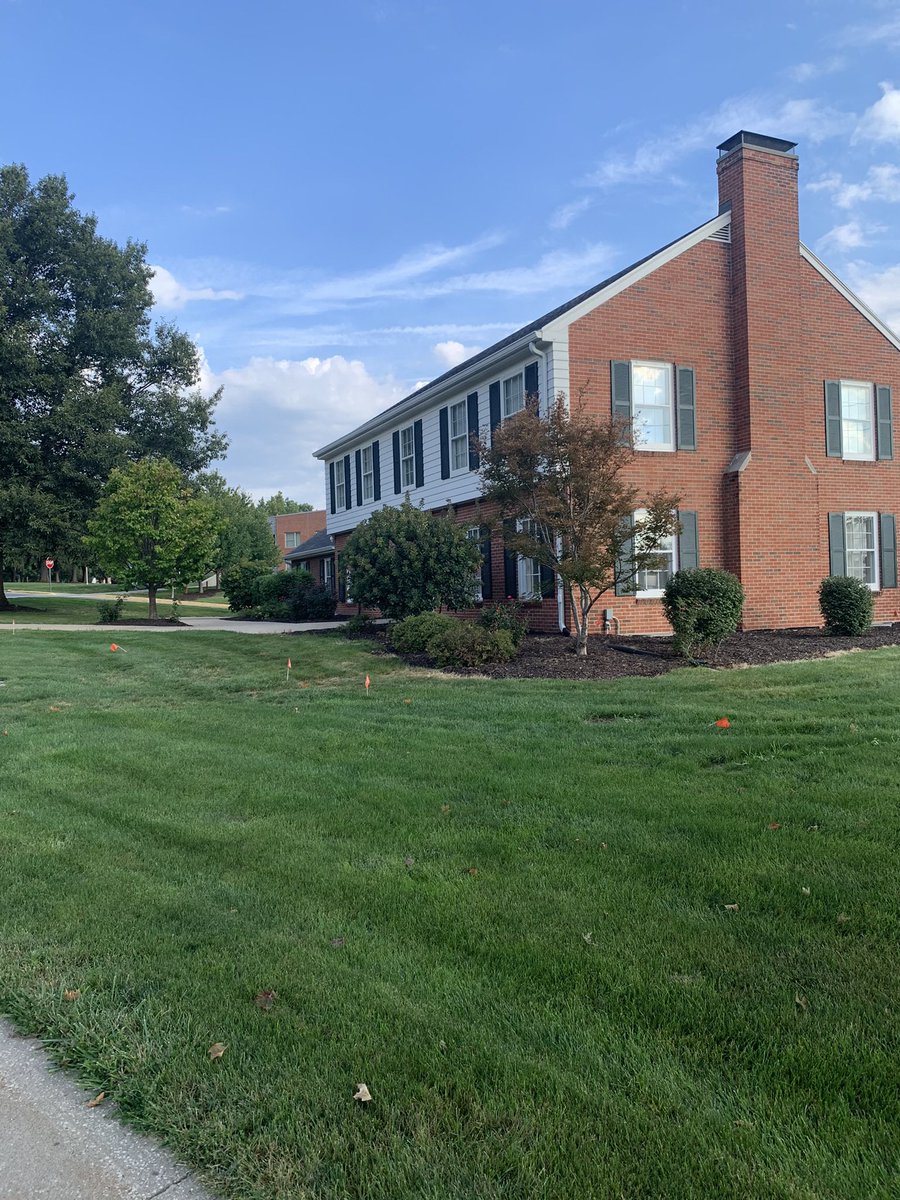 NW_jeremy's tweet photo. Sunday visits today @NWMOSTATE! @nw_cameron, @NW_LTDavis, @TriciaD44 &amp; the ambassador team showcasing the best campus! #laptoptextbook #2milewalk #getyoursteps https://t.co/qljZ03tqtU