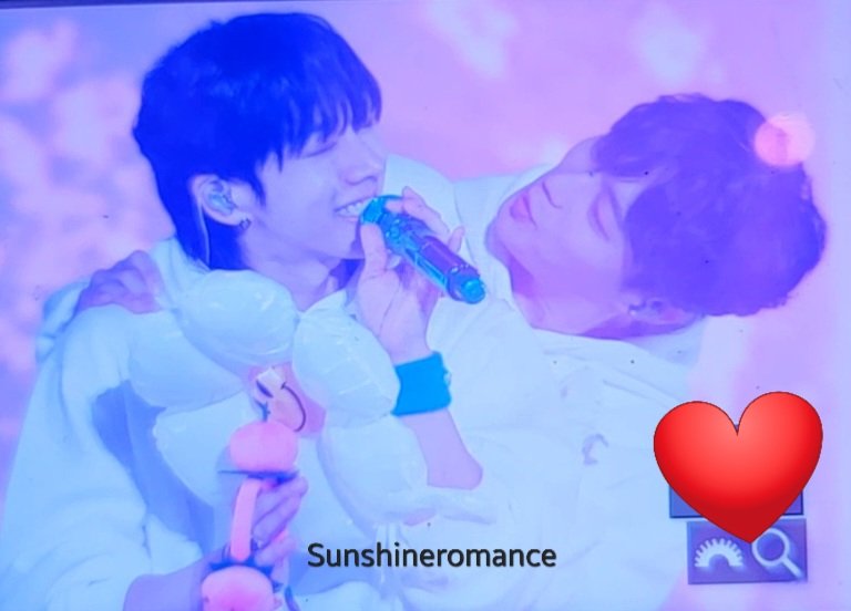 sunshineGK's tweet photo. 20221016 하이라이트 운동회
#하이라이트운동회 #하이라이트 #이기광 #기광 https://t.co/8df042yteT