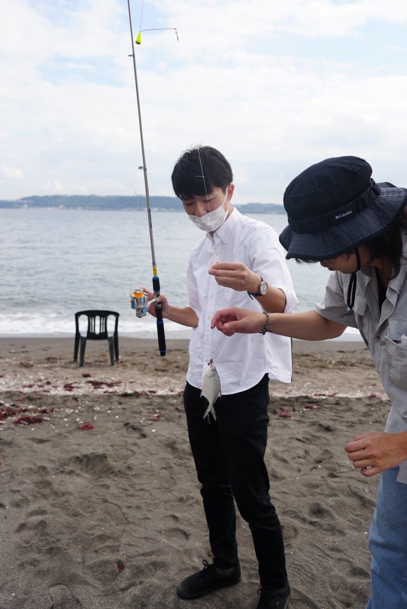 omae_lab_sfc's tweet photo. Twitterをご利用の皆様

大前研です。

今日は月例イベントを開催しました！

今回は猿島でBBQ🍖
天気も良く非常に楽しい時間を過ごし、
メンバー間の親睦も深めることがでしました！

#sfc #慶應義塾 #研究室 #自動運転 #BBQ https://t.co/Fd1wRmxoSJ